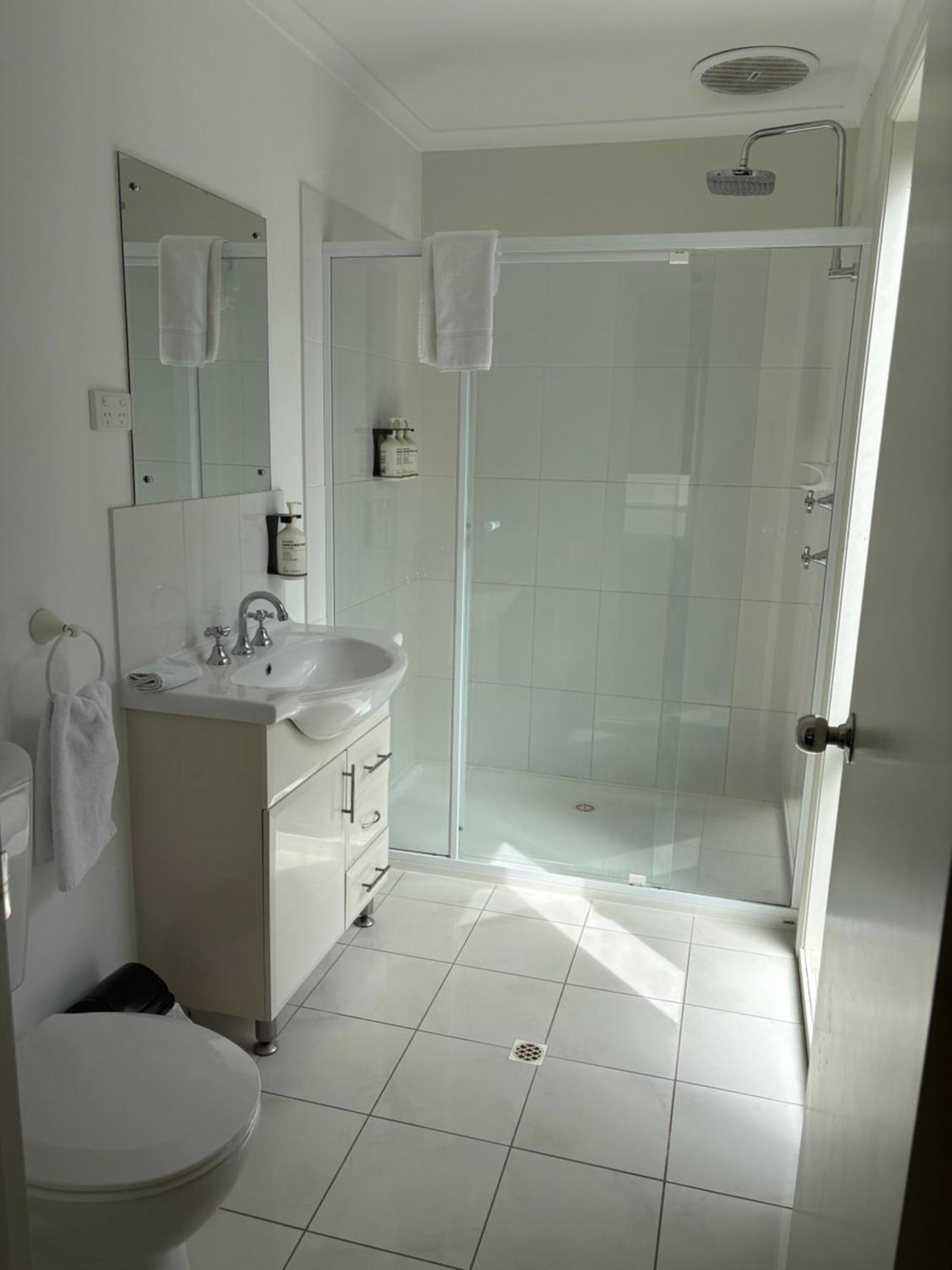 Kangaroo Island Bayview Villas Кингскот Экстерьер фото