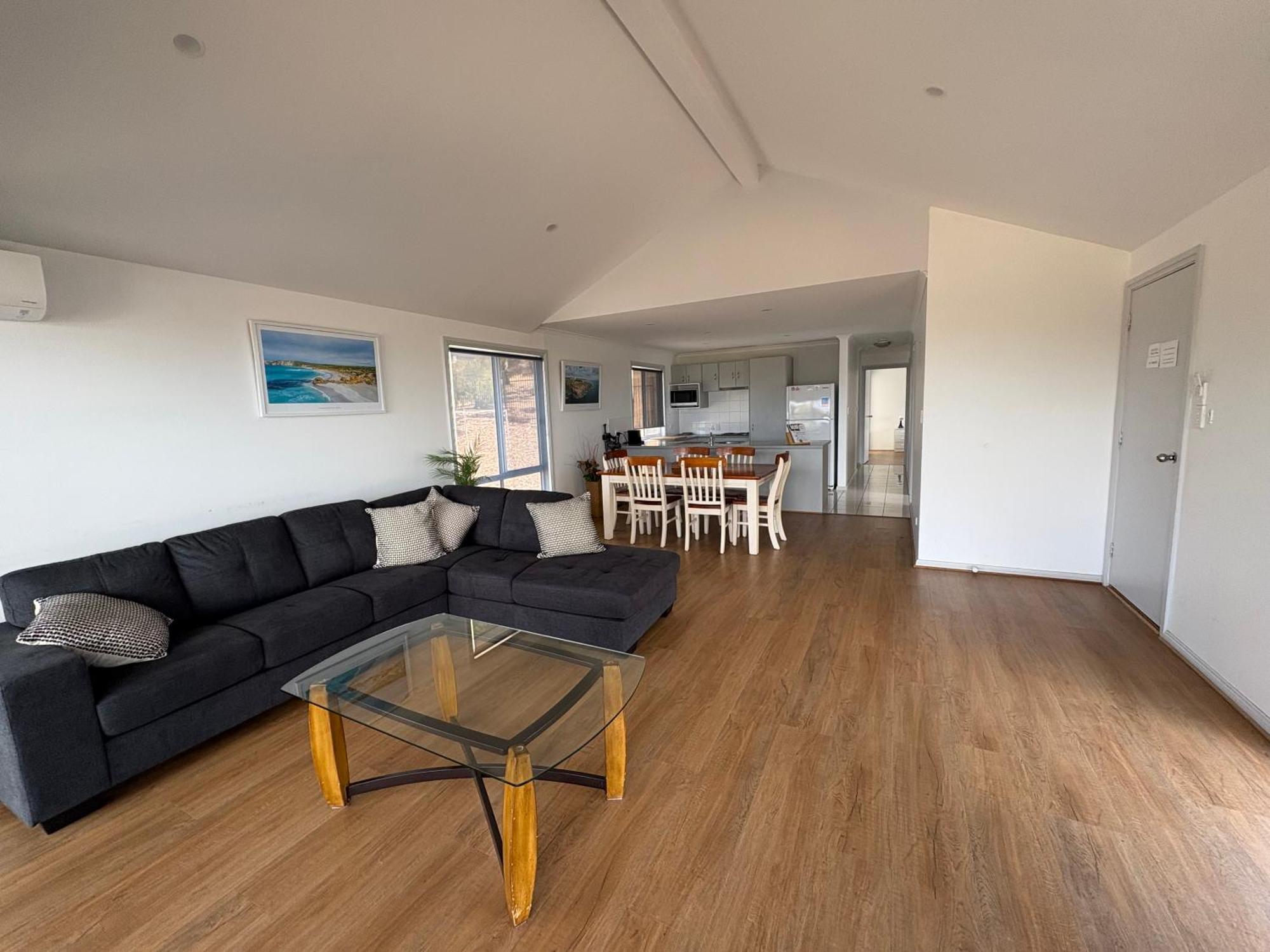 Kangaroo Island Bayview Villas Кингскот Экстерьер фото