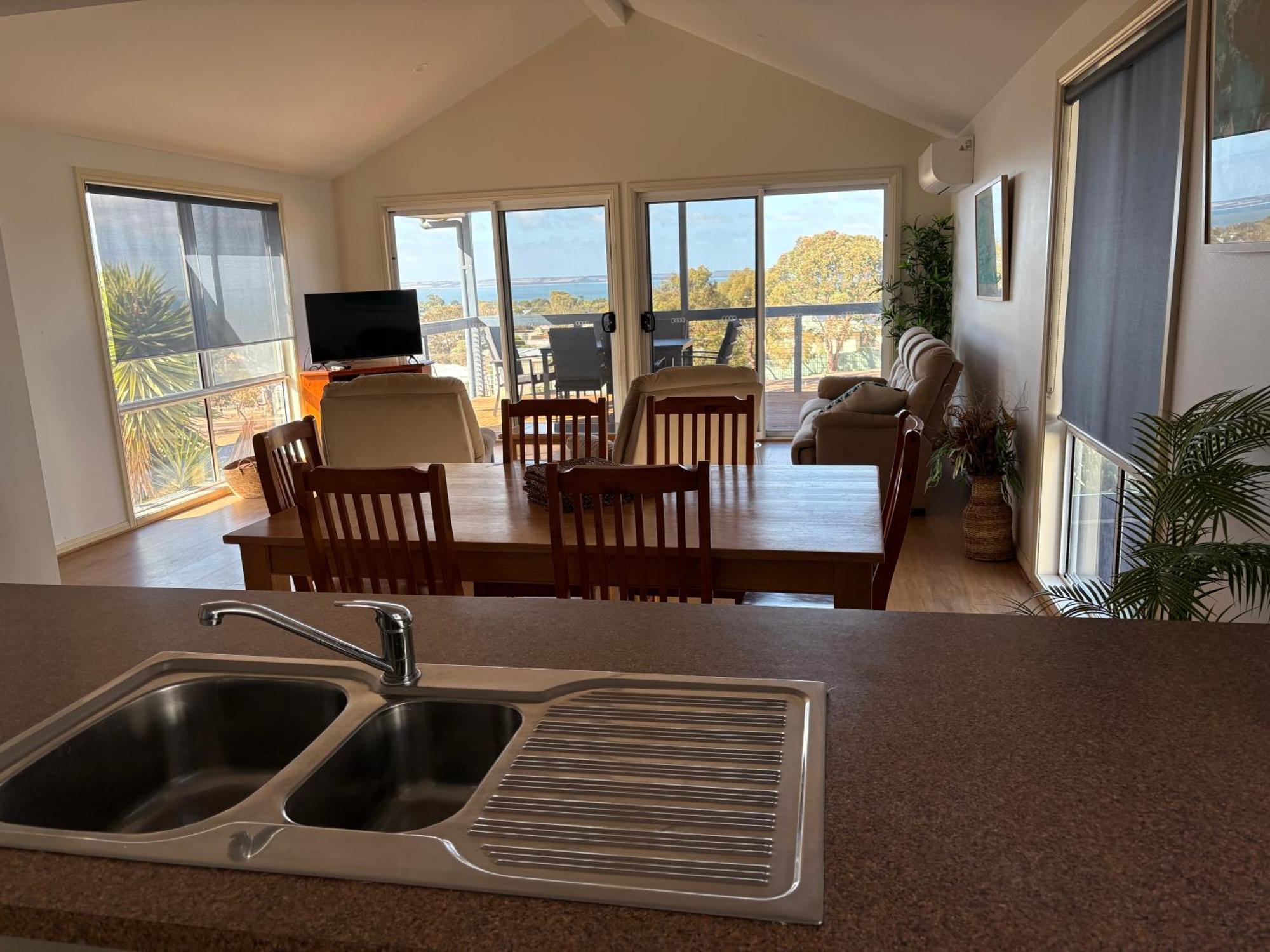 Kangaroo Island Bayview Villas Кингскот Экстерьер фото