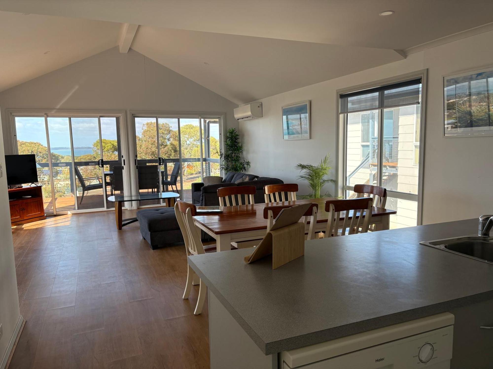 Kangaroo Island Bayview Villas Кингскот Экстерьер фото